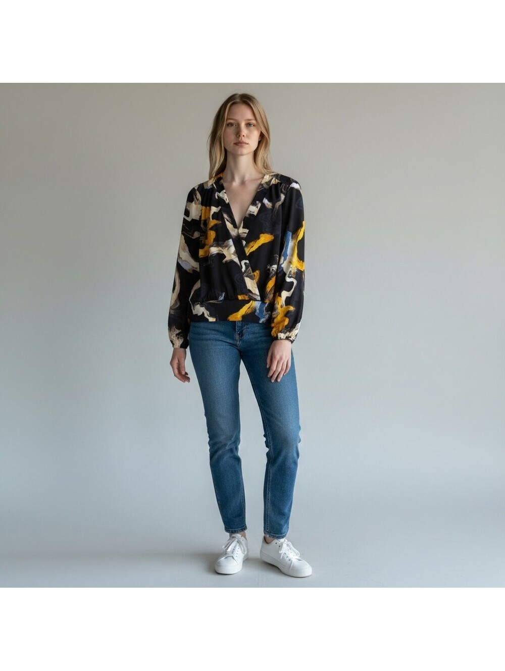 Nine West Blouse Women M Medium Black Tie Dye V-Neck Long Sleeve Casual Pullover